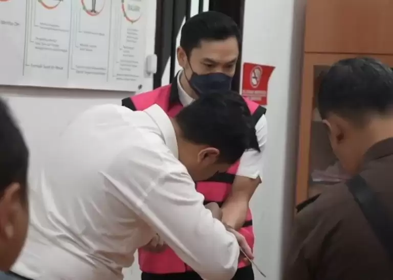 Barbuk Korupsi Timah atas Tersangka Harvey Moeis-Helena Lim9