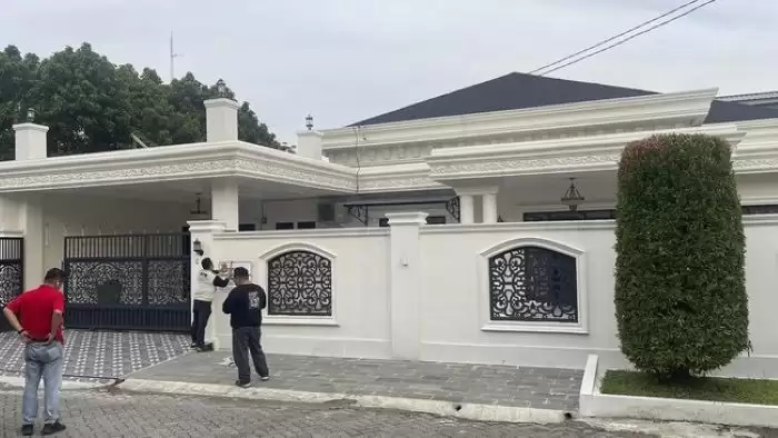 Rumah Mewah Bekas Bupati Labuhanbatu Rp 5,5 Miliar Disita KPK3