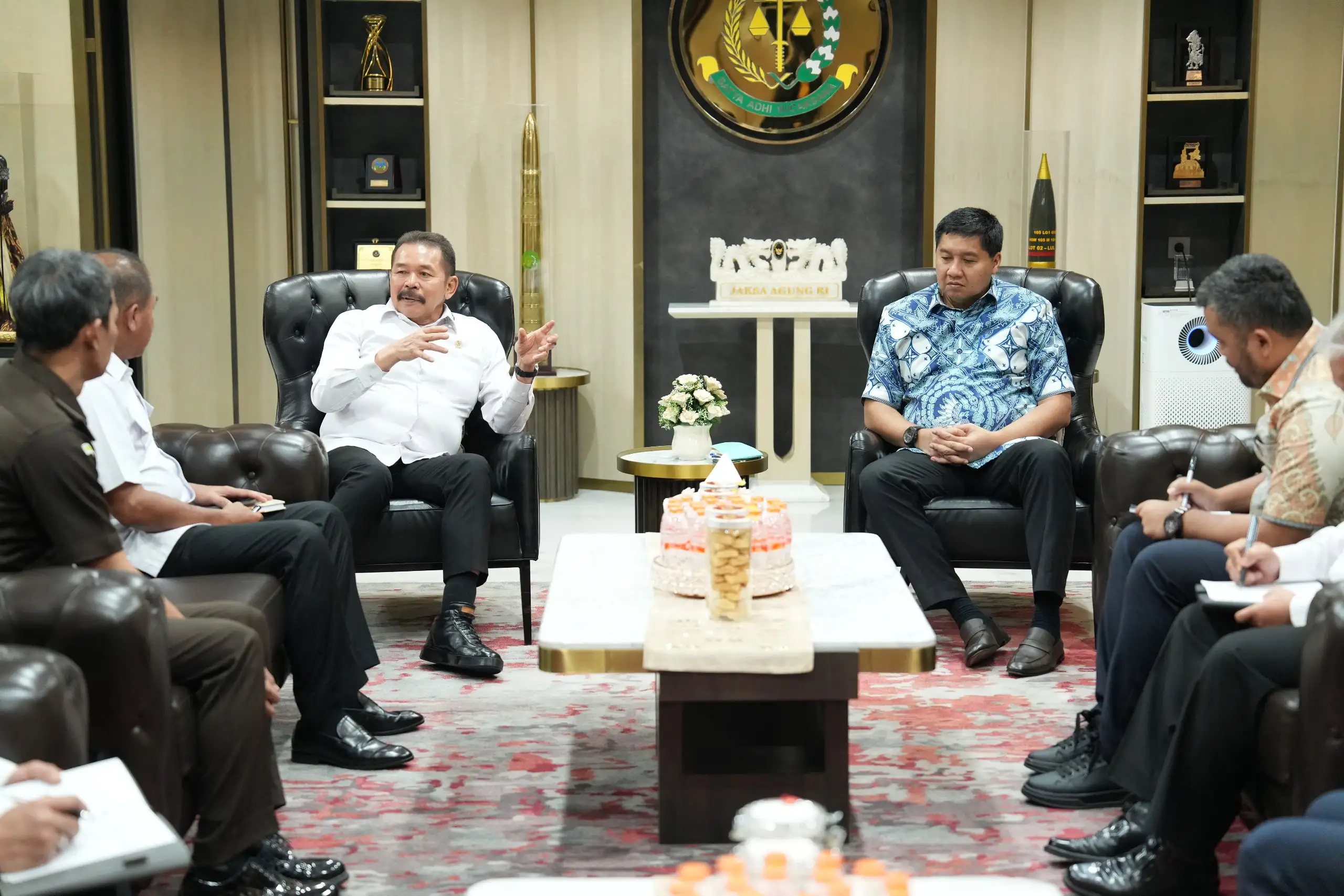 Ara dan Jaksa Agung Bahas Pengadaan Lahan Permukiman Rakyat1