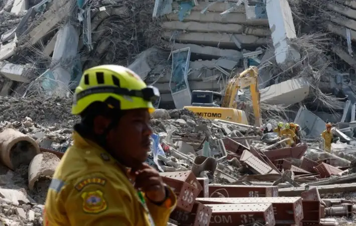 Gempa Myanmar 7,7 M Begitu Mematikan5