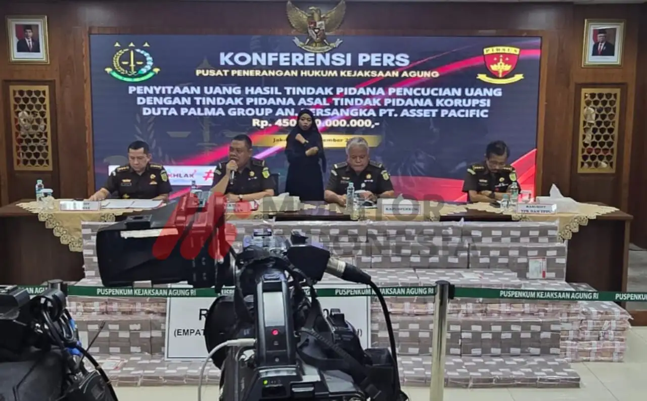 kejagung-sita-duit-rp-450-miliar-milik-tersangka-pt-asset-pacific
