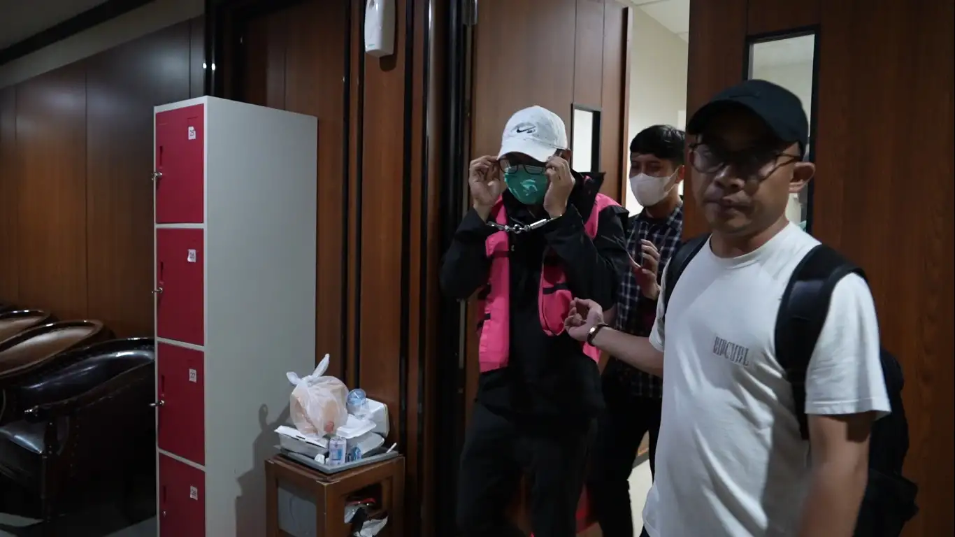 Ketua PN Jaksel Cs Tersangka Suap Rp60 Miliar8