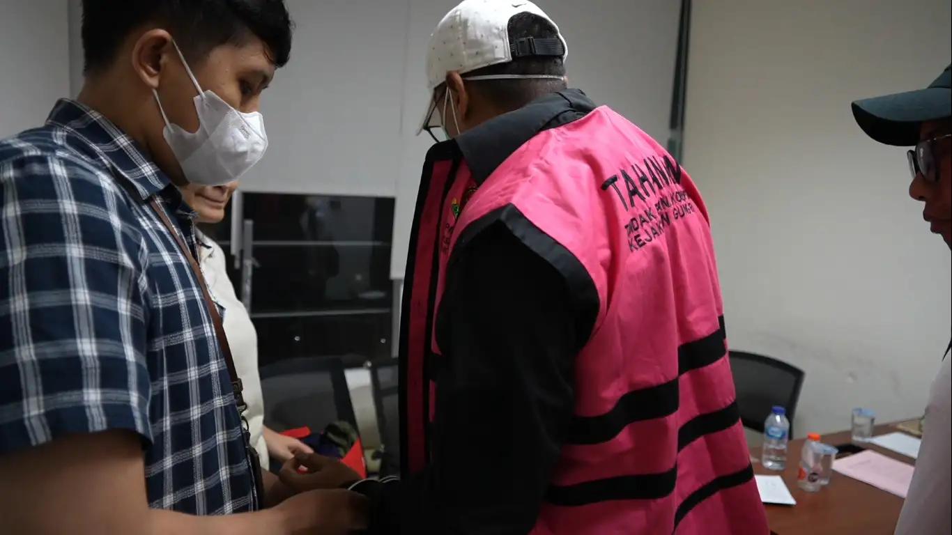 Ketua PN Jaksel Cs Tersangka Suap Rp60 Miliar9