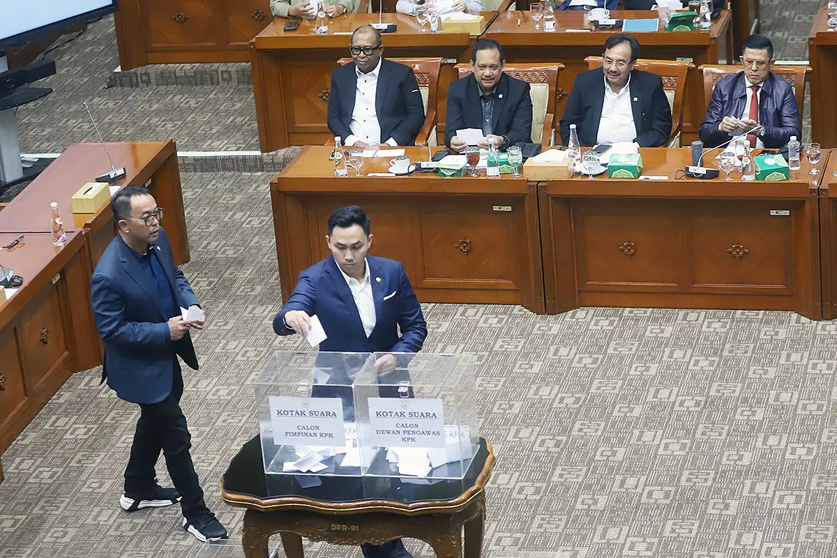 Penetapan 5 Pimpinan KPK 2024-20299