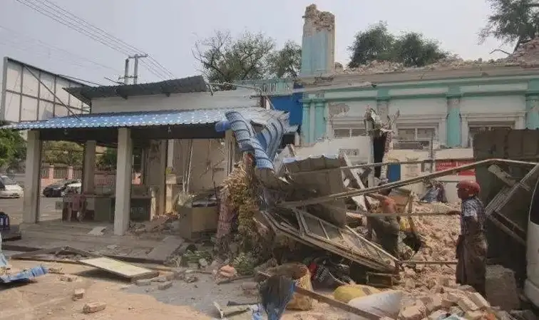 Gempa Myanmar 7,7 M Begitu Mematikan9