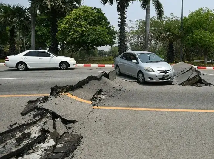 Gempa Myanmar 7,7 M Begitu Mematikan8