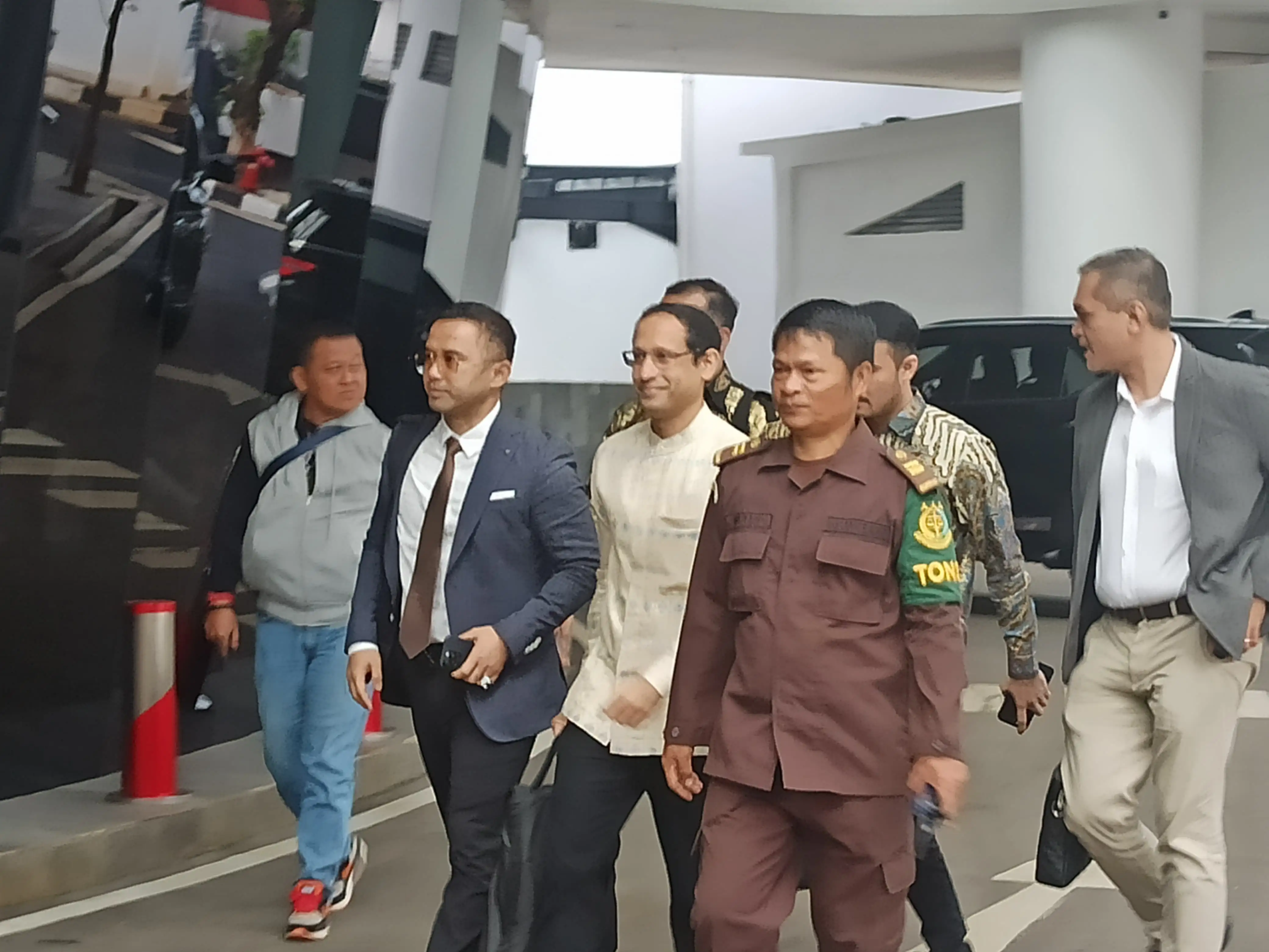 Nadiem Makarim Diperiksa Kejagung soal Korupsi Laptop Chromebook2