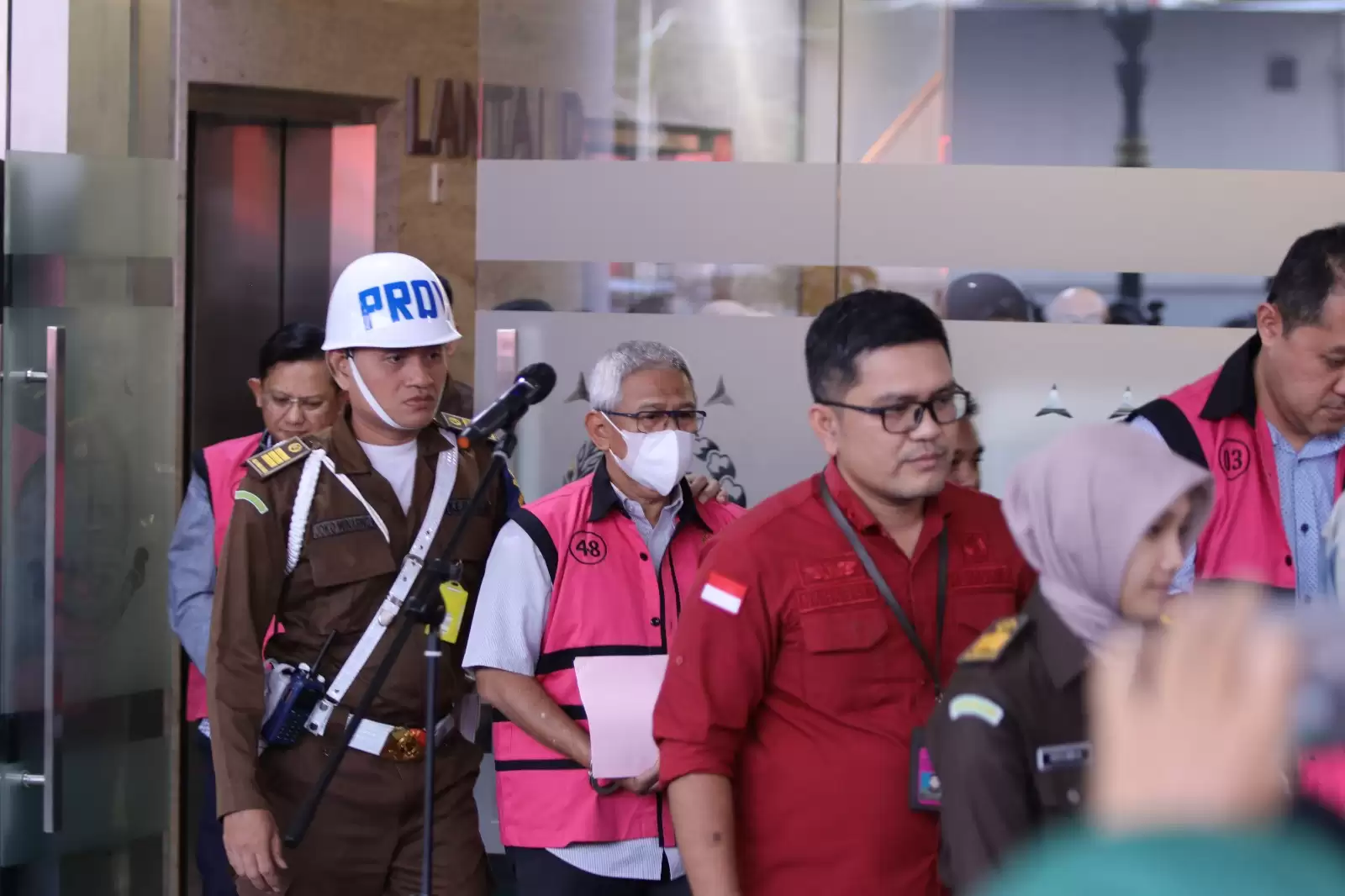 6 Bekas Petinggi Antam Palsukan Emas 109 Ton2