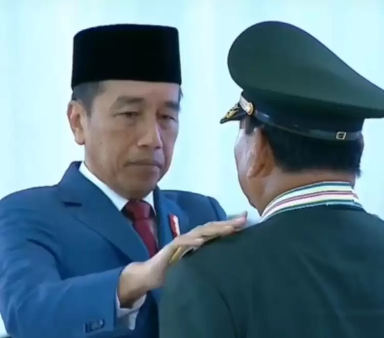Prabowo Subianto Jenderal TNI Bintang Empat3
