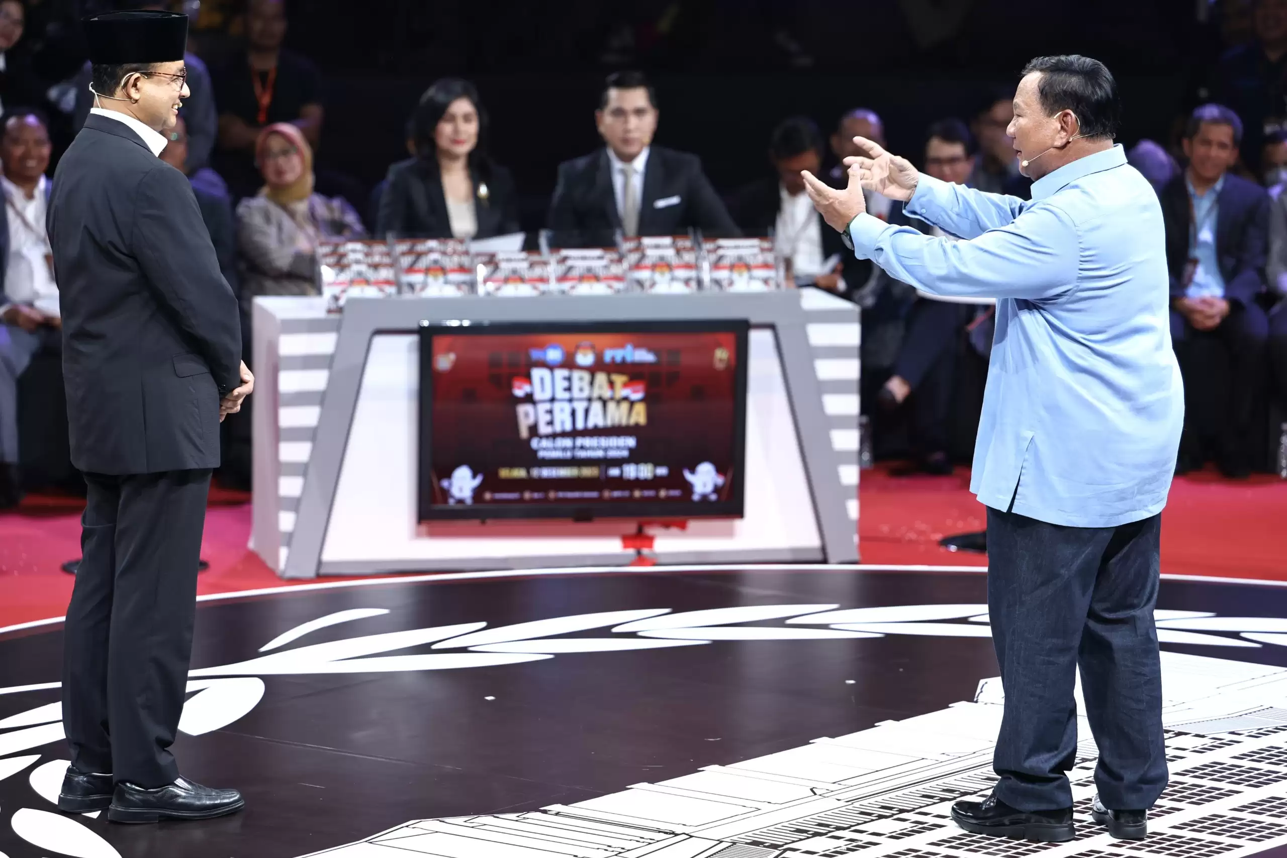 Potret Prabowo Pasang Jurus Silat Saat Ditanya Soal Konflik Papua1