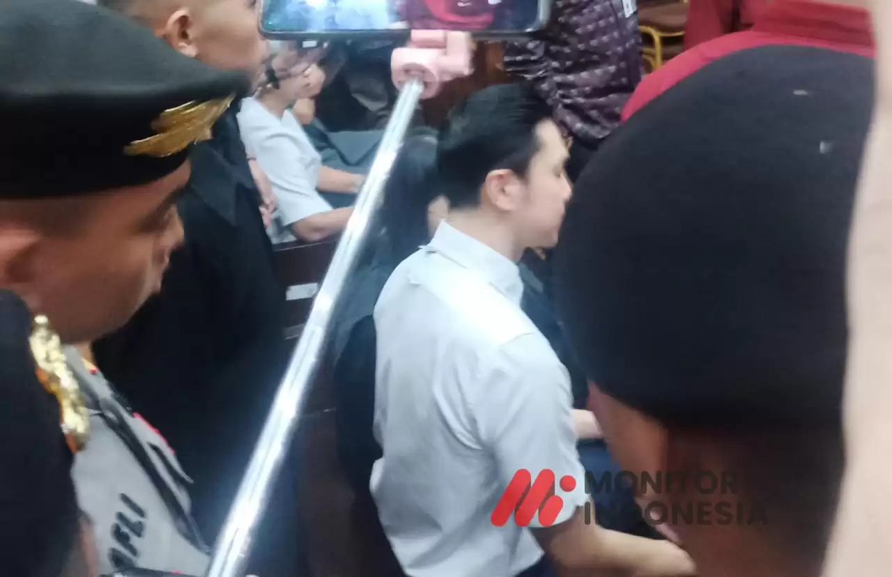 sidang-perdana-harvey-moeis-tersangka-tppu-korupsi-timah-rp-300-triliun