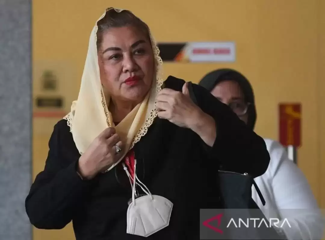 Kala Mbak Ita Bungkam Dihujani Pertanyaan Awak Media2