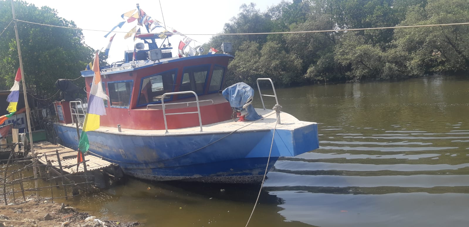 Kapal Pemadam DKI Jakarta Disembunyikan2