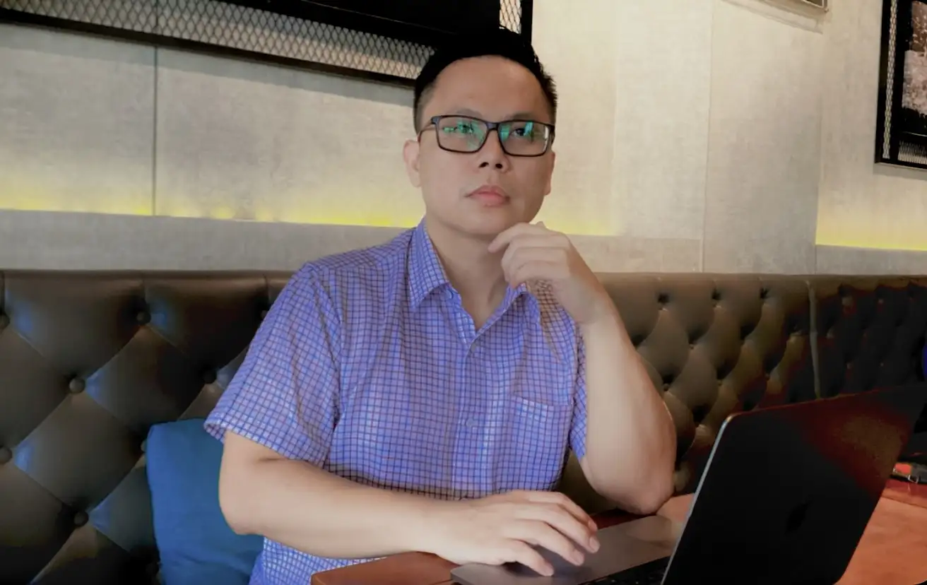 Ari Martino - Tenaga Ahli Komisi XII DPR RI Bidang Energi