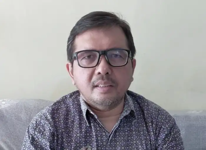 Timboel Siregar - Staf Advokasi dan Peneliti pada Organisasi Pekerja Seluruh Indonesia (OPSI)