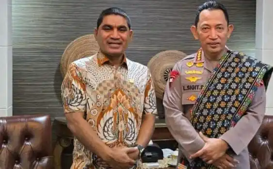 Wakil Ketua Komisi IV DPR RI, Ahmad Yohan bersama Kapolri, Jenderal Pol Listyo Sigit Prabowo
