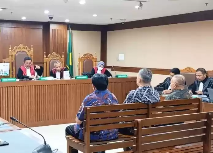 Sidang pembacaan surat dakwaan kasus dugaan korupsi dalam pengelolaan tata niaga komoditas timah di wilayah IUP PT Timah pada tahun 2015—2022 di Pengadilan Tindak Pidana Korupsi (Tipikor) Jakarta, Senin (26/8/2024)