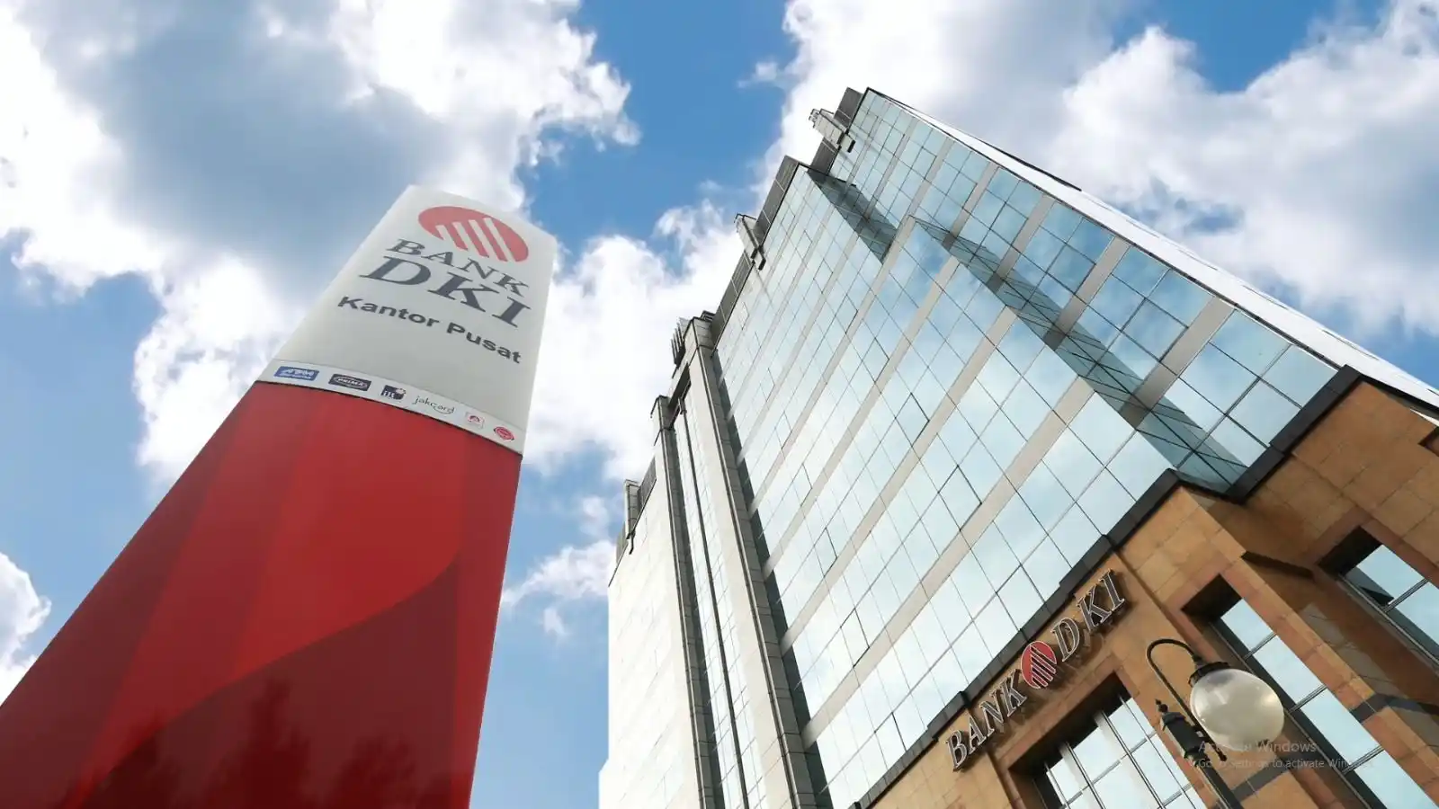 Gedung Bank DKI [Foto: Doc. Bank DKI]