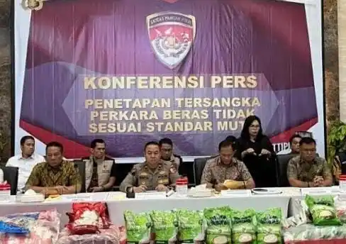 Bareskrim Polri menetapkan Direktur Utama PT Food Station (FS) sebagai tersangka dalam kasus beras oplosan (Foto: Repro)