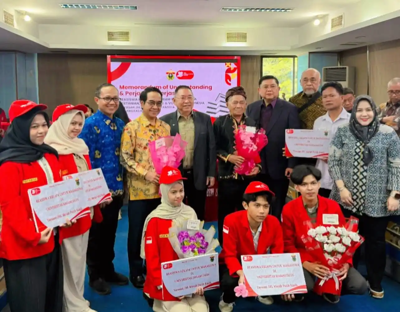 Beasiswa JLH Merah Putih Kasih (Foto: Istimewa)