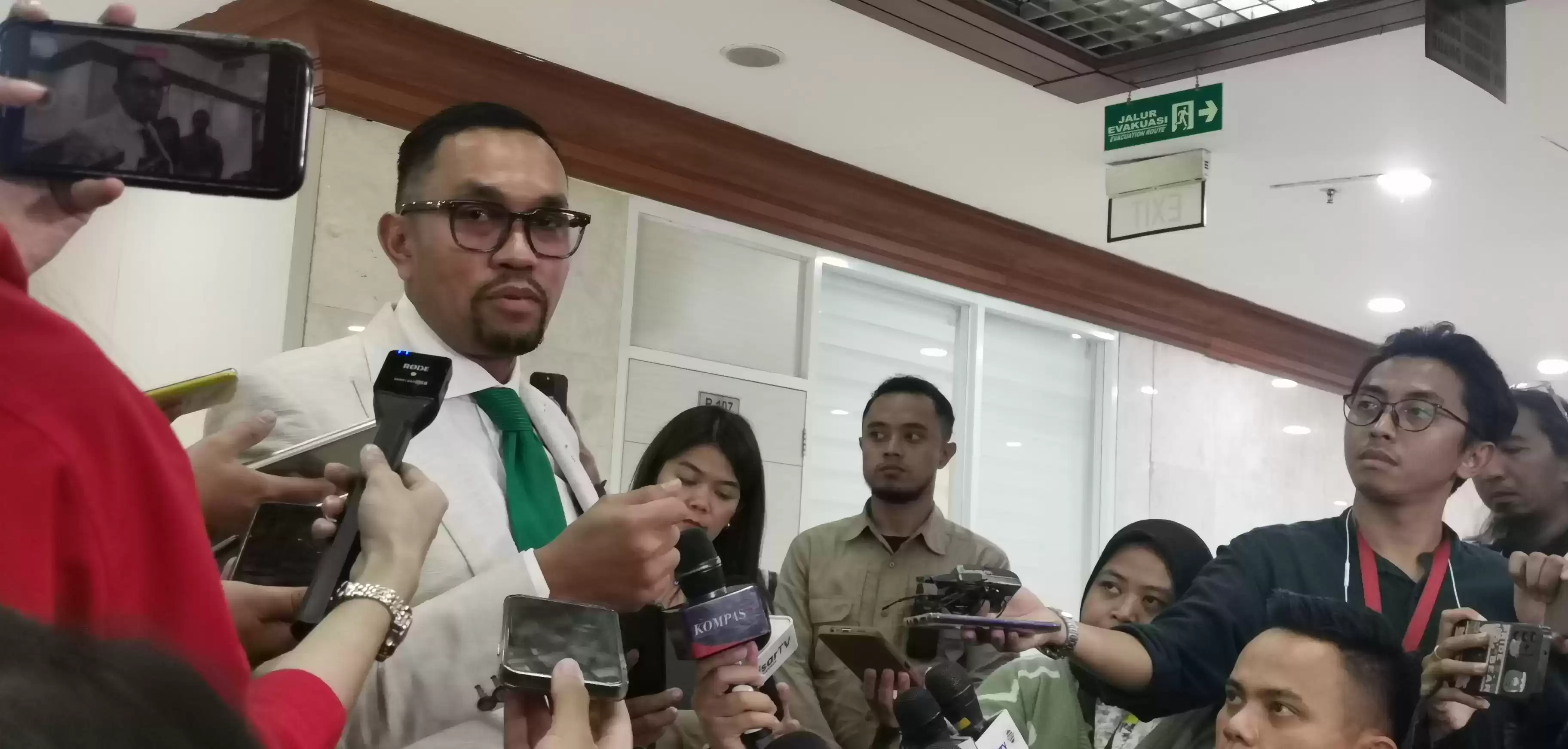 Bendahara Umum Partai NasDem, Ahmad Sahroni (Foto: MI/Dhanis)