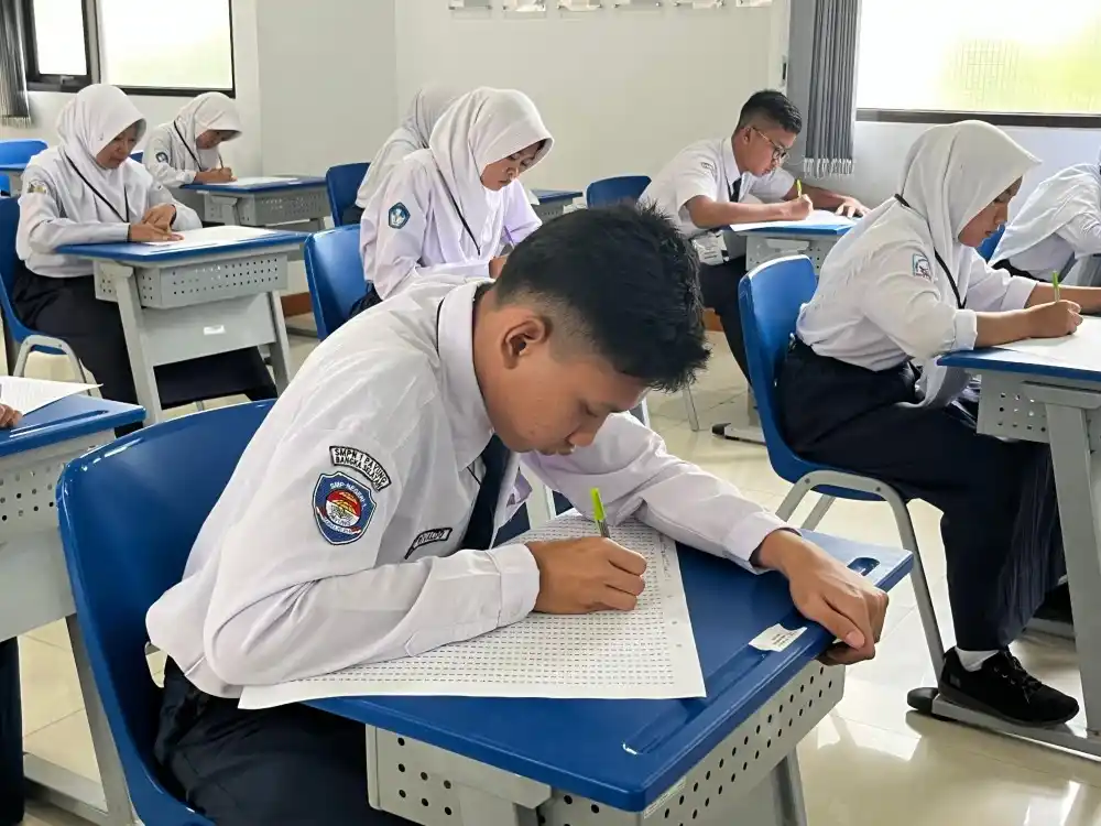 Para Peserta Boarding School PT Timah Berjuang untuk Lulus [Foto: Doc. PT Timah]