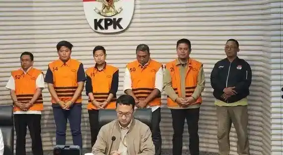 Juru Bicara KPK Budi Prasetyo saat konferensi penahanan para tersangka (Foto: Dok MI)