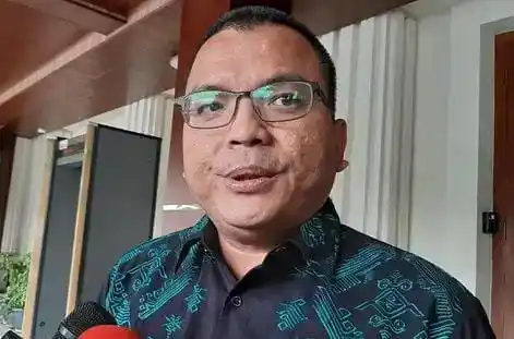 Denny Indrayana (Foto: Repro)