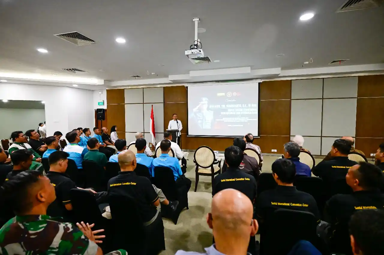 Bogor, Deputi Bidang Pencegahan, Perlindungan, dan Deradikalisasi BNPT, Mayjen TNI Sudaryanto menyampaikan sambutan pada acara Sosialisasi dan Pra Audit Standar Minimum Pengamanan sesuai Peraturan BNPT Nomor 3 Tahun 2020 yang dilaksanakan di Sentul International Convention Center (SICC), Jawa Barat, pada Selasa (2/09). (Foto: Dok/MI/BNPT)