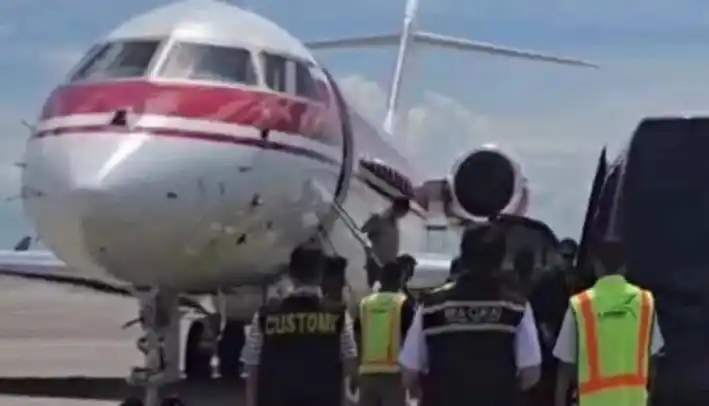 Dugaan pelanggaran prosedur dan penyalahgunaan fasilitas negara di Bandara Kualanamu, Medan, yang melibatkan Ali Rusli alias Asiang dan rombongannya pada 20 Juli 2025.