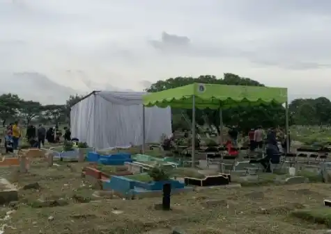 Polisi Mulai Ekshumasi Jasad Bayi Tertukar di RSI Cempaka Putih [Foto: ANTARA]