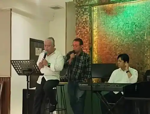 Kapuspenkum Harli Siregar bersama Ketua Forwaka Baren Siagian dalam acara perpisahan di Jakarta, 13 Juli 2025. (Foto: Istimewa)