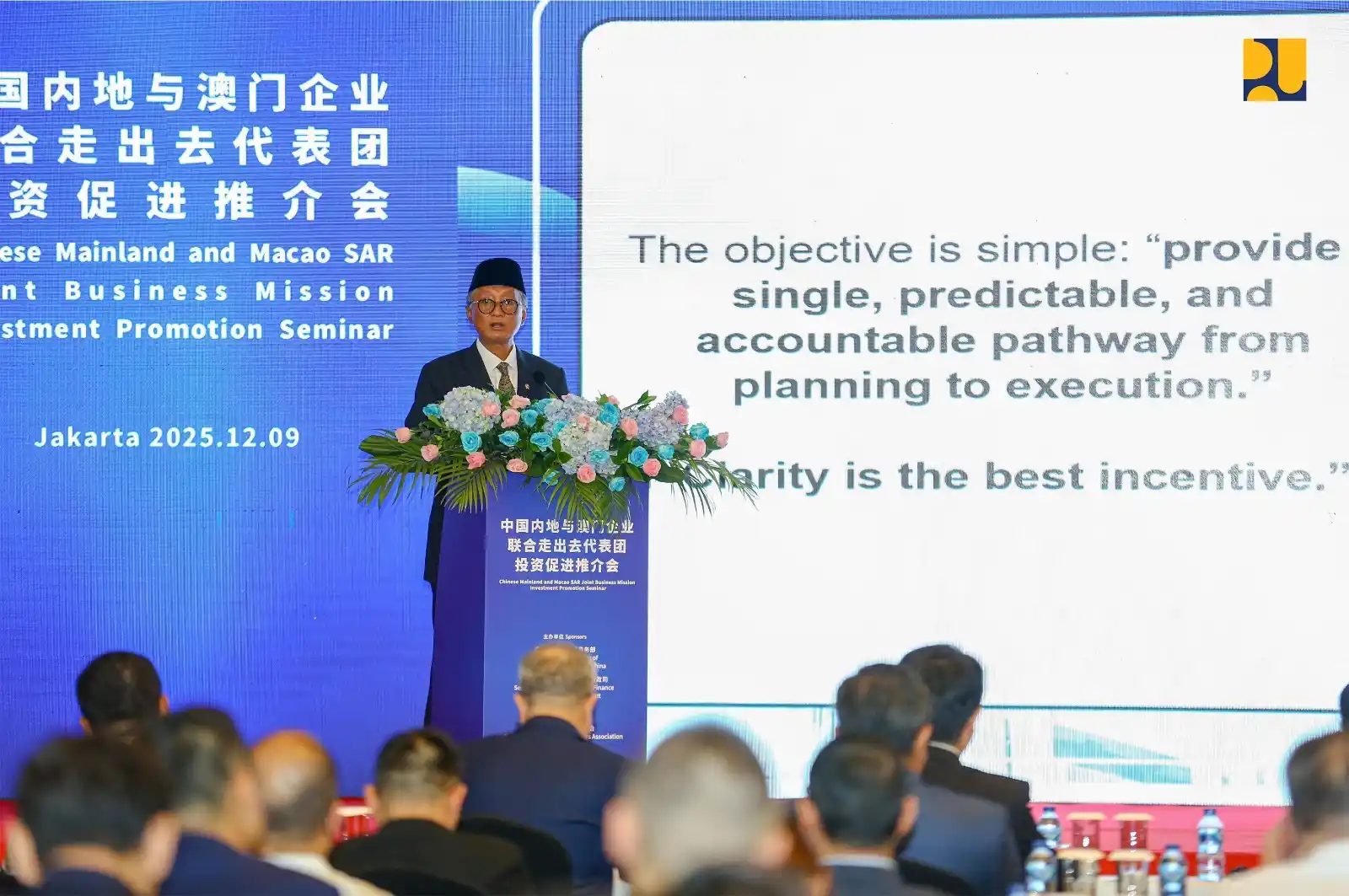 Menteri PU, Dody Hanggodo memyampaikan sambutan dalam Seminar “The Indonesia-China Infrastructure Investment and Construction”, Jakarta, Selasa (9/12). PU/MI