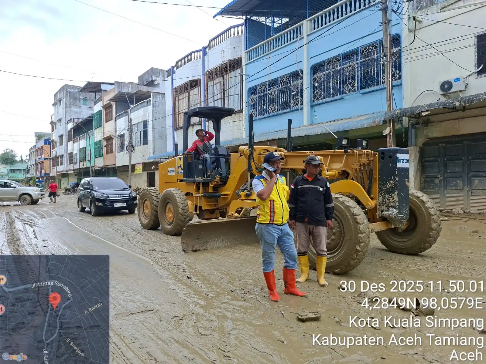 Kementerian PU terus merampungkan dan memperbaiki jalan akibat bencana di Aceh Tamiang, Provinsi Aceh