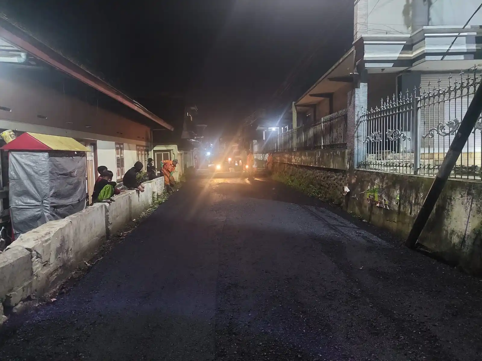 Kondisi pekerjaan peningkatan jalan Pujon-Mantung Kecamatan Pujon Kabupaten Malang. (Foto : MI/Rina Sugeng Yuliani)