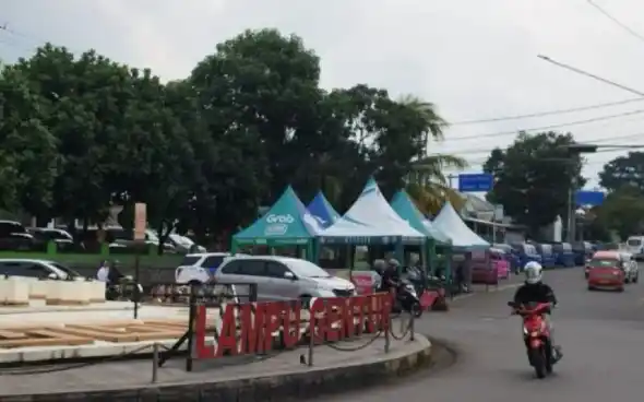 Bundaran Tugu Lampu Gentur, By Pass, Cianjur. (Foto: ANTARA)