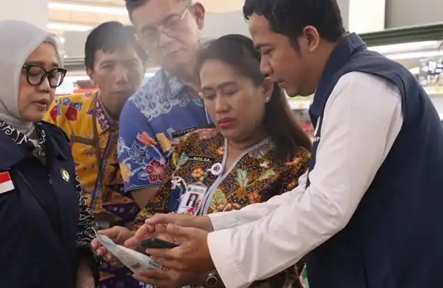 Kepala Dinas PPKUKM, Ratu Elisabeth Rante Allo (Foto: Dok MI)