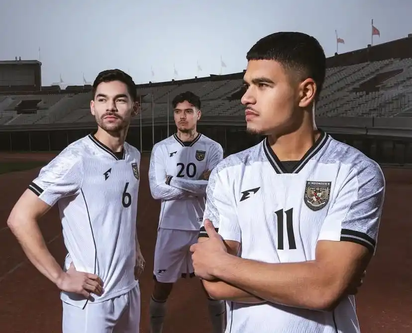 Penampakan Jersey Tandang Baru Timnas Indonesia [Foto: Instagram/@erspo.official]