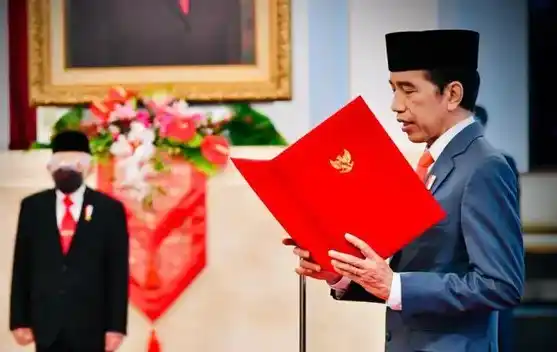 Presiden Joko Widodo saat melantik enam baru menteri Kabinet Indonesia Maju di Istana Negara, Jakarta, Rabu (23/12/2020).
