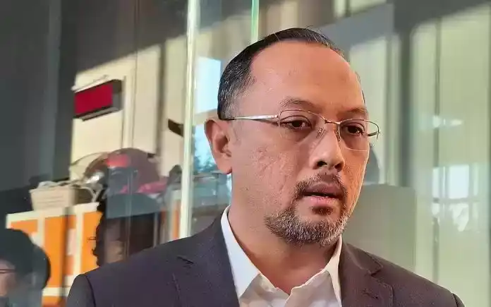 Juru Bicara KPK, Tessa Mahardhika Sugiarto