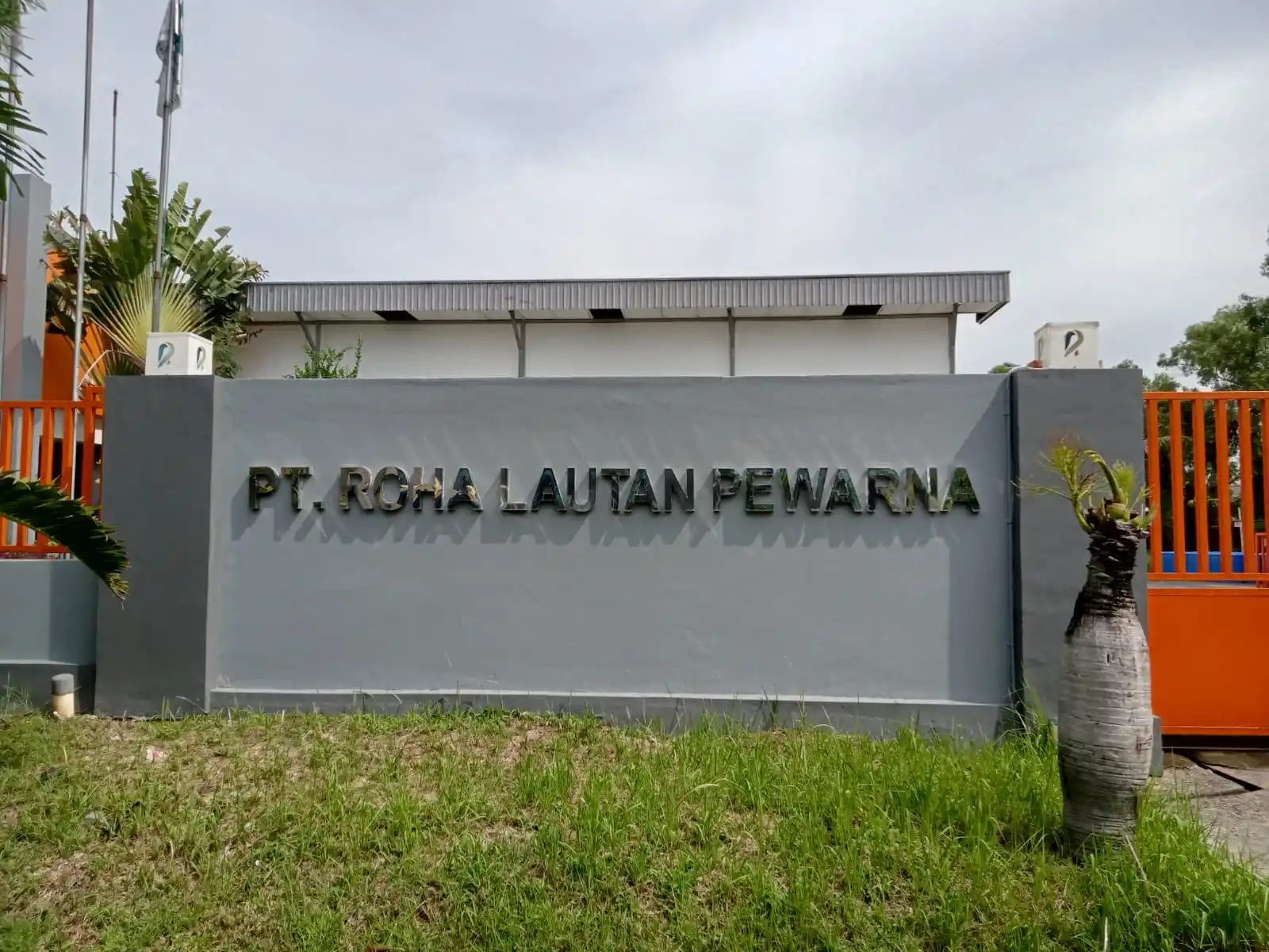 PT Roha Lautan Pewarna (RLP)