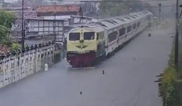 KAI Catat Refund Tiket Kereta Imbas Banjir Tembus Rp3,5 M (Foto: KAI)
