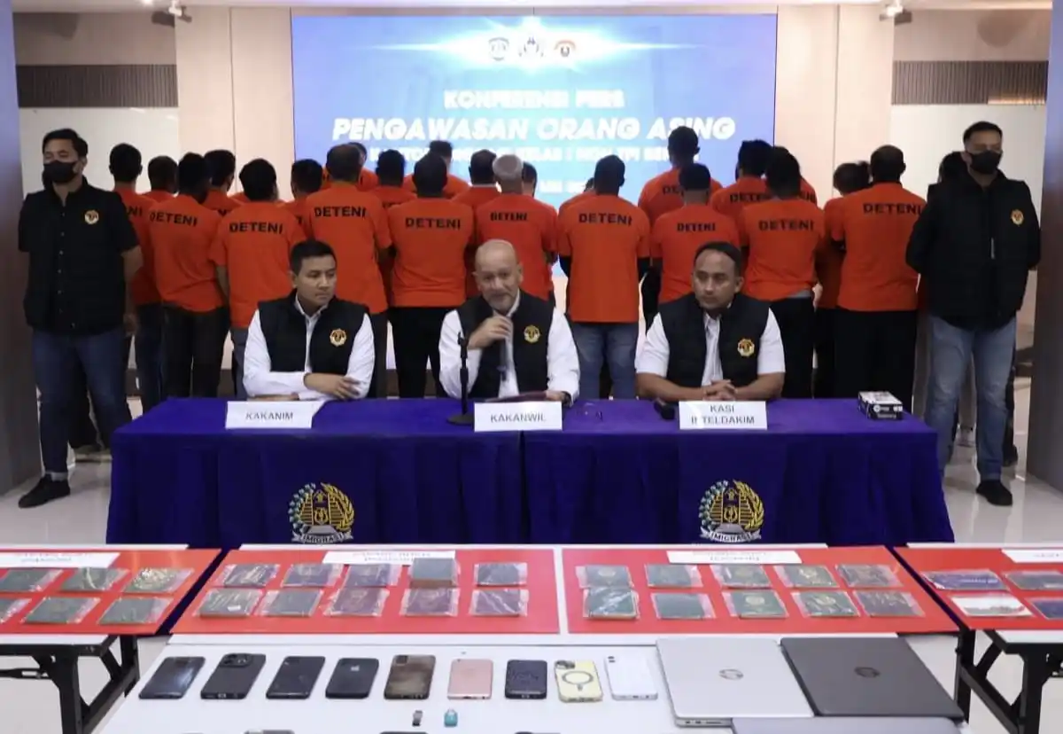 Kanim Kelas I Non TPI Bekasi Menyampaikan Keterangan Pers (Foto/MI)