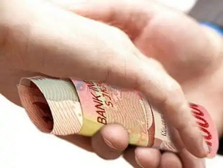 Ilustrasi - Kasat Narkoba Polres Bone AKP Aswar Mau Berdamai dengan Pengedar jika Diberi Rp80 Juta (Foto: Istimewa)