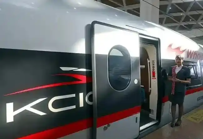 Kereta Cepat Jakarta - Bandung atau Whoosh (Foto: Dok MI)