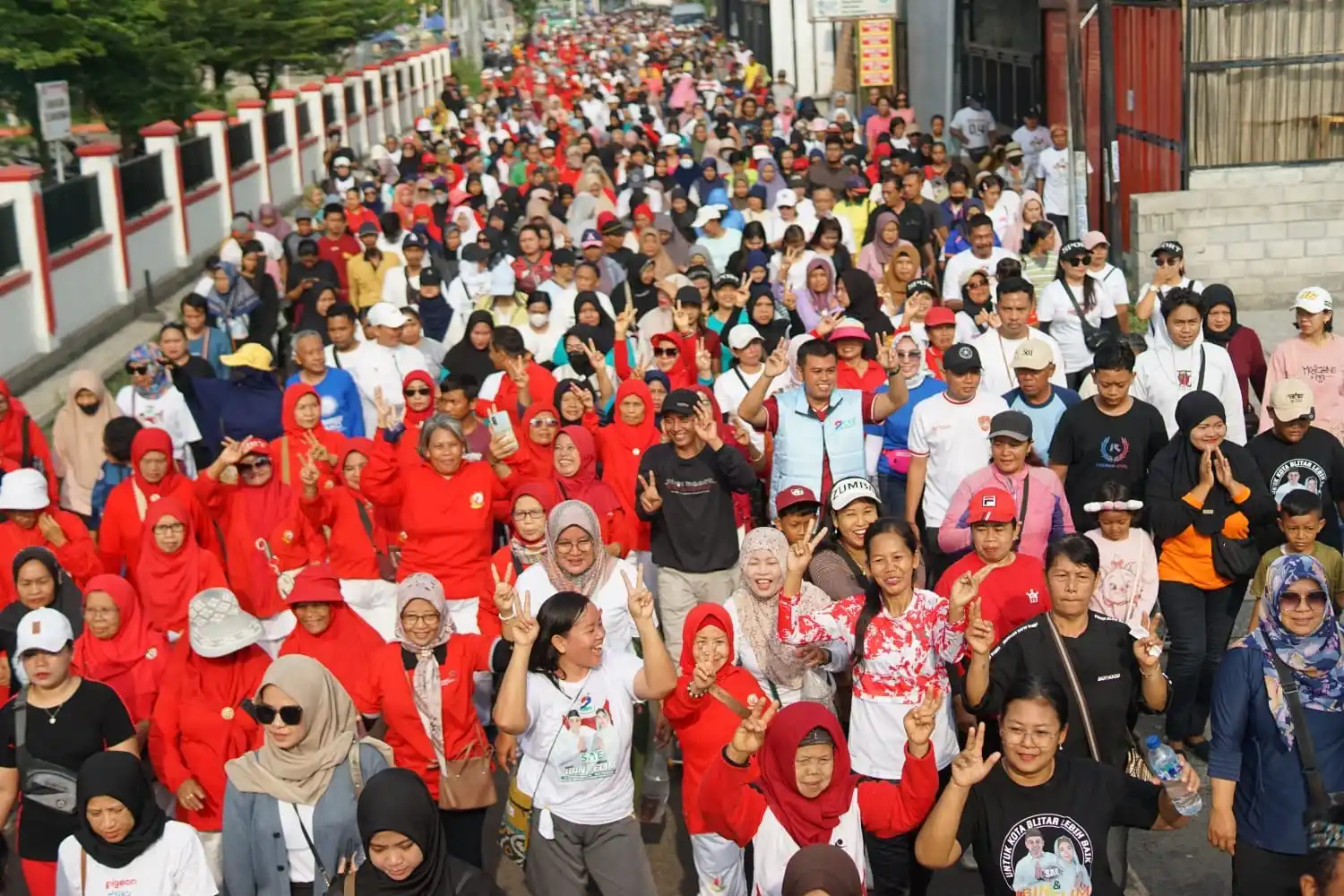 Jalan Sehat SAE (Foto: Dok MI)