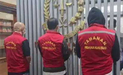 Tiga tersangka siap dijebloskan ke sel tahanan (Foto: Ist)