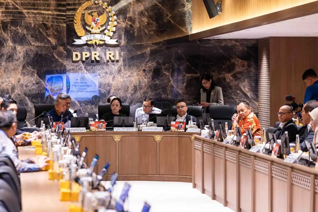 Ketua DPR RI Puan Maharani pimpin pertemuan antara pimpinan DPR dan pimpinan fraksi partai politik DPR, Kamis (4/9/2025) (Foto: Dok/MI)