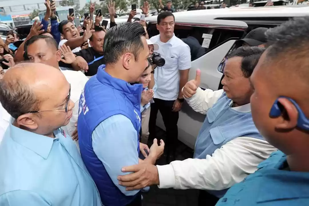 Ketua Umum Partai Demokrat Agus Harimurti Yudhoyono (AHY) bersama Presiden Terpilih Prabowo Subianto (Foto: Ist)