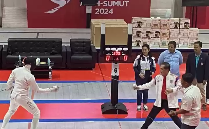 Ketua Umum Pengurus Besar Ikatan Anggar Seluruh Indonesia (PB IKASI) Aceh Agus Suparmanto. (Foto: Antara)